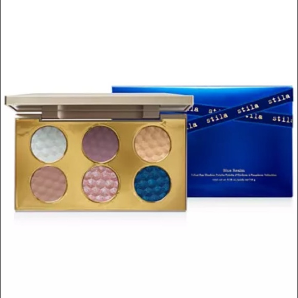 Stila blue realm velvet  eye shadow palatte